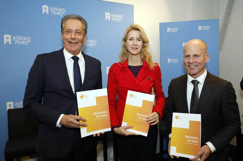 Overhandiging Visie Dutch Blockchain Coalition