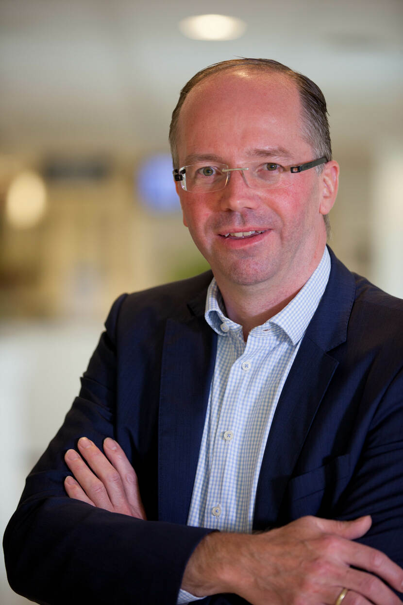 dr. C. (Cor) van der Struijf MBA